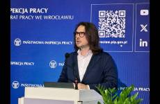 Doktor Błażej Mądrzycki wygłasza referat