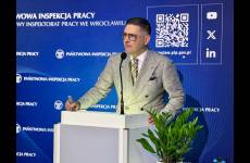 Radca prawny Wojciech Zając wygłasza referat