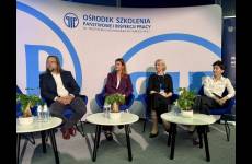 Uczestnicy drugiego panelu dyskusyjnego