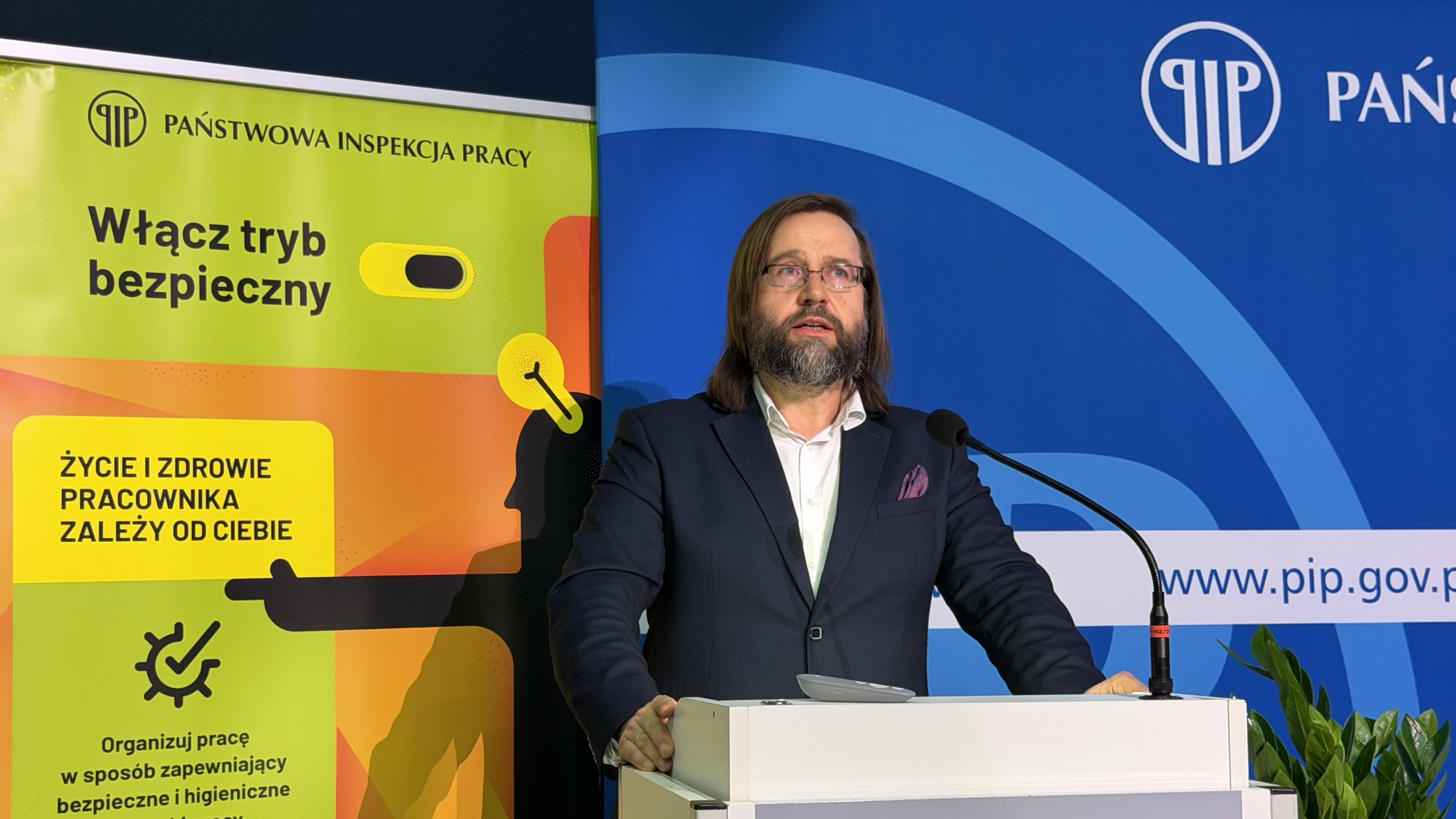 Marcin Stanecki - Główny Inspektor Pracy wygłasza referat